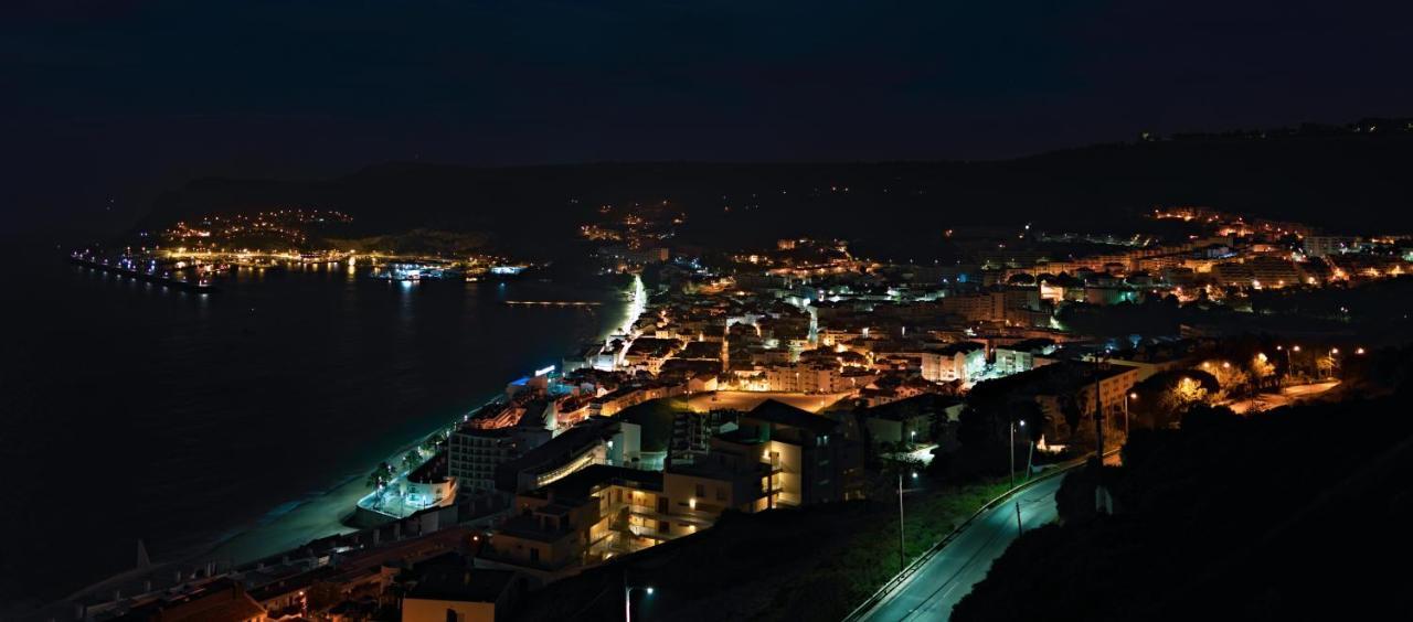 Sea View Apartment Sesimbra- Apartamento Vista Mar Extérieur photo